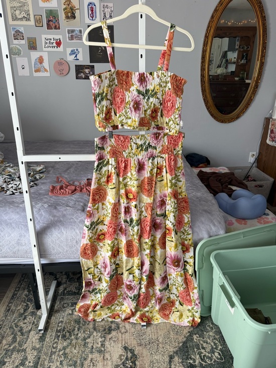 Paper Heart Dresses & Skirts - Floral Two-Piece Smocked Crop Top & Maxi Skirt Set